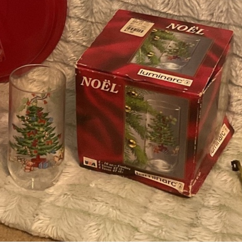 Luminarc Noël Glass Christmas Design. Buy 2 or more @$10 3rd lesser item free